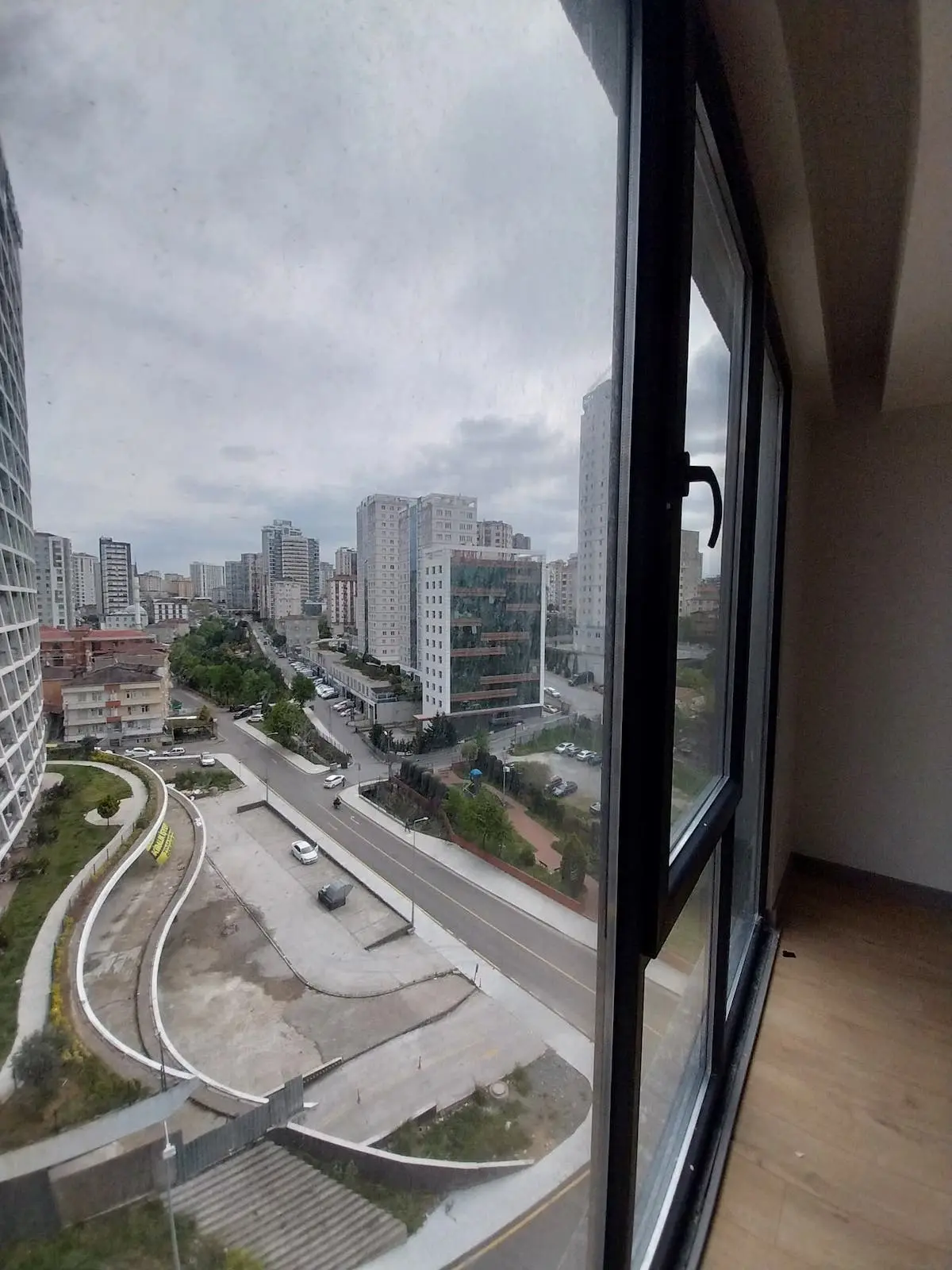 Apartment in Umraniye